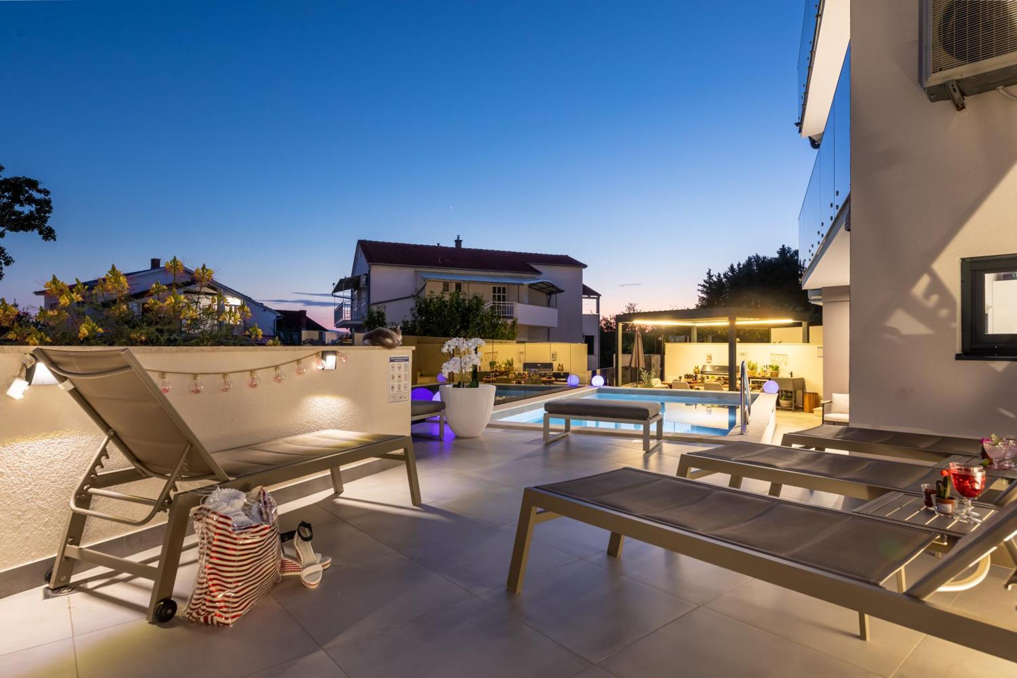 Villa Aurea Apartments Malinska De Luxe Exterior foto